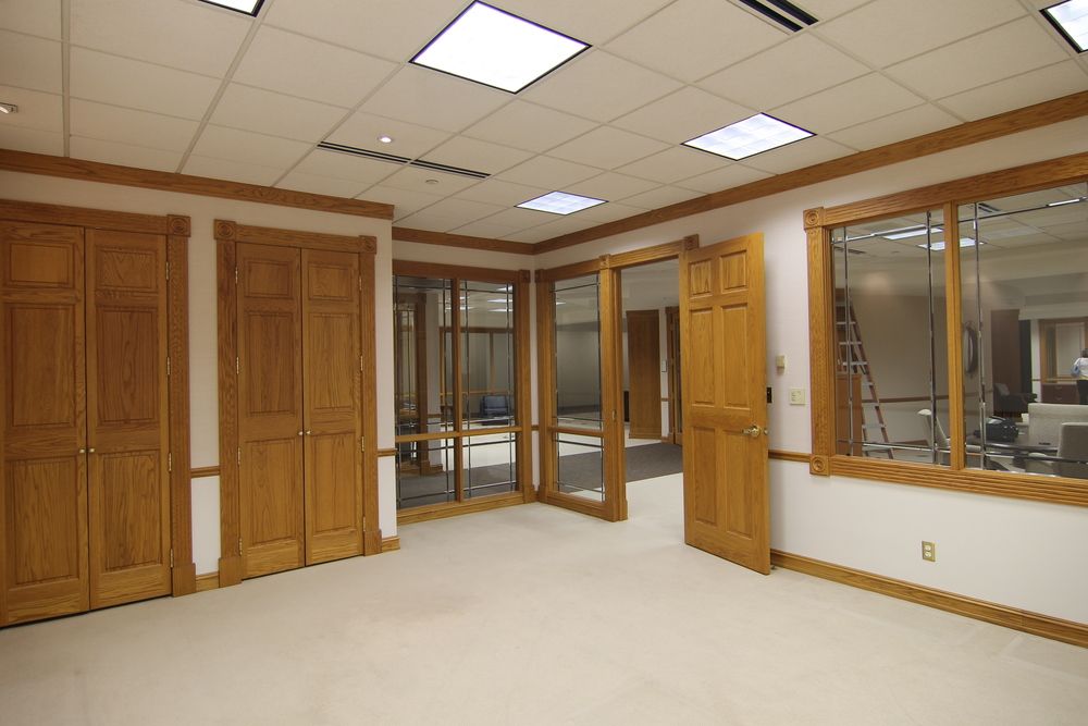 Magnavox Way Corporate Center: 1700 Magnavox Way, Fort Wayne, IN 46804
